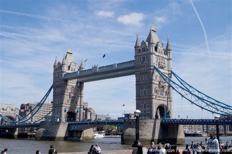 Tower Bridge London: Eintritt, Öffnungszeiten, Infos & Glasboden ...